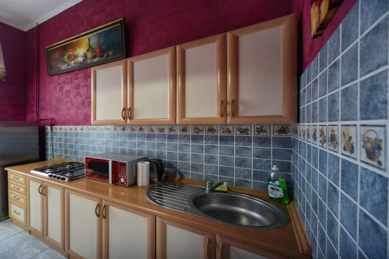 Chekhov Apartment Kiev Eksteriør billede